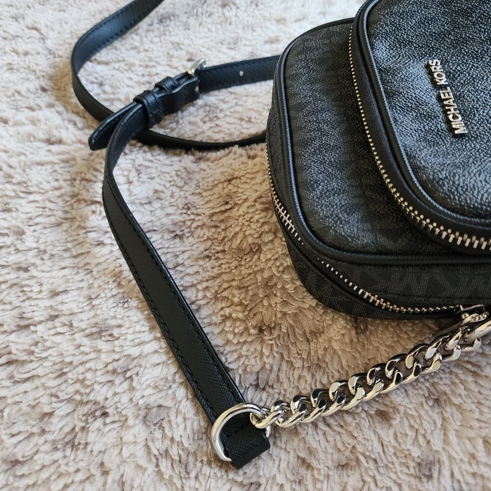 Michael Kors Jet Set Travel medium logo crossbody bag Black